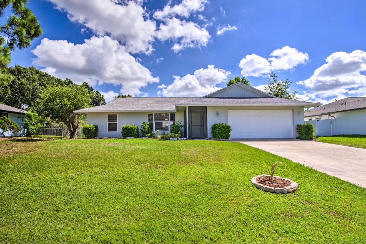 Bright Sebastian Home With Pool About 7 Mi To Beach! Exterior photo